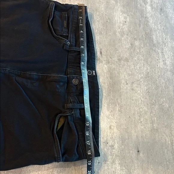 Hugo Boss Cashmere-Touch Denim Men's Black Jeans - Picture 6 of 14